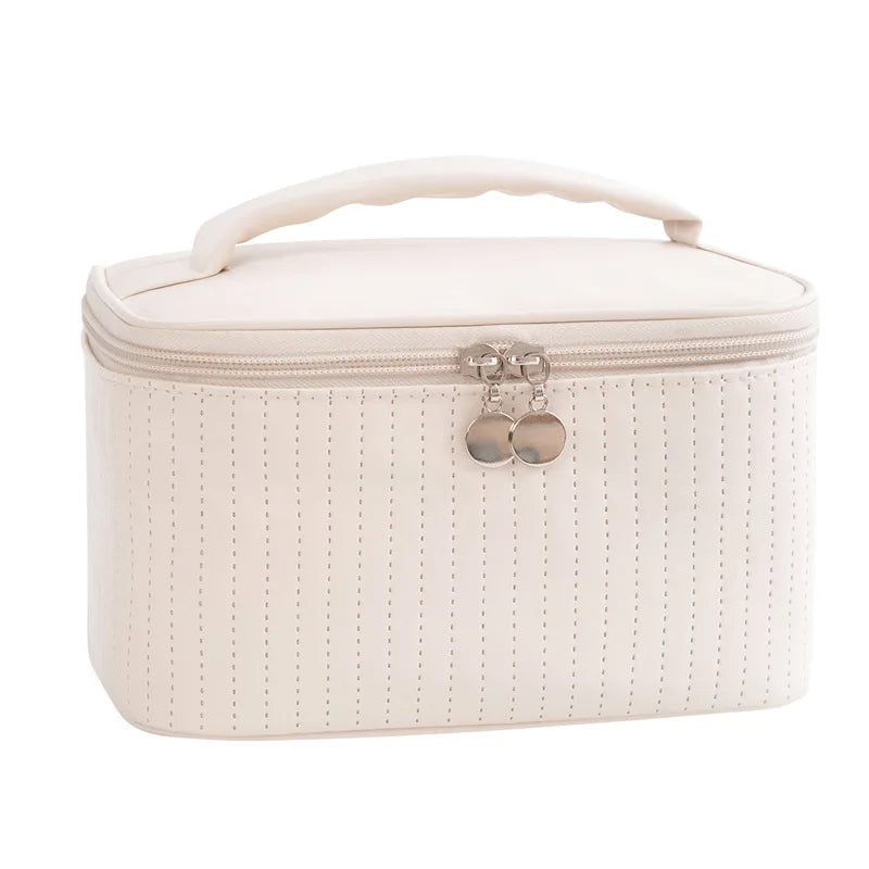 High Grade Large Capacity Makeup Bag PU Material Zipper Closure Multi Color Design Lightweight Daily Skincare Storage Bag