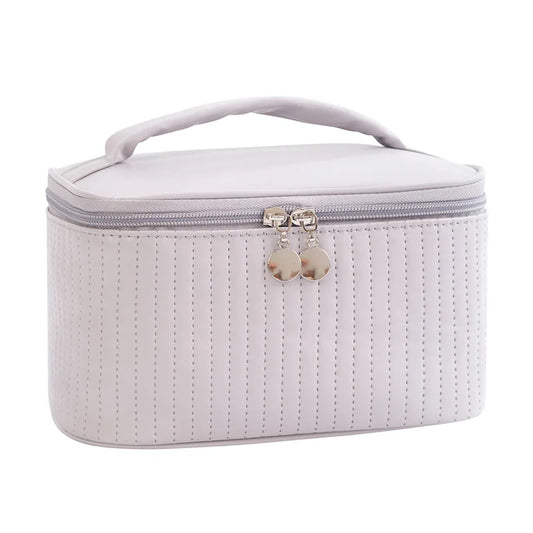 High Grade Large Capacity Makeup Bag PU Material Zipper Closure Multi Color Design Lightweight Daily Skincare Storage Bag